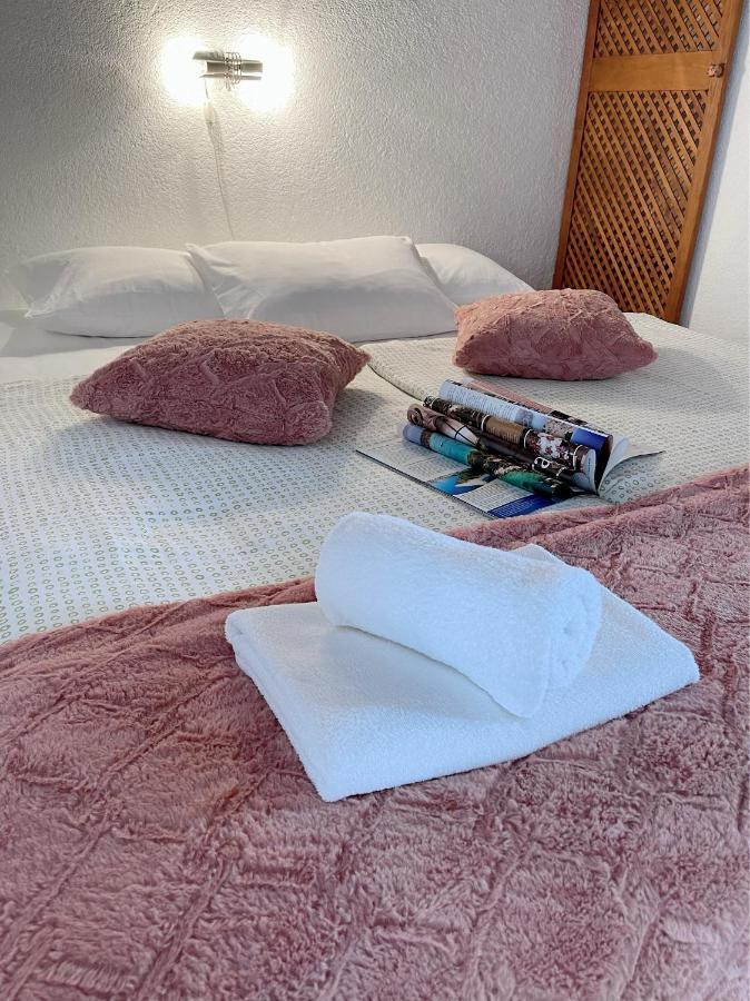 House Ivancic-Free Parking Трогир Екстериор снимка